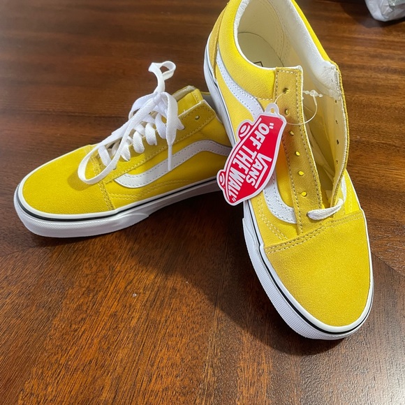 NWT Vans Old Skool - Picture 2 of 11